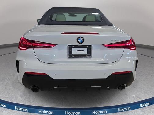 Mineral White Metallic 2026 BMW 430 i