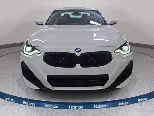 Mineral White Metallic 2023 BMW 230 i