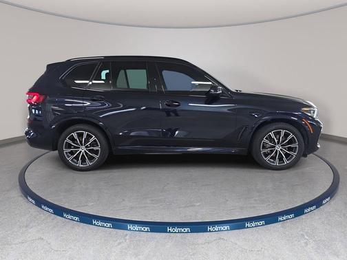Carbon Black Metallic 2023 BMW X5 xDrive40i