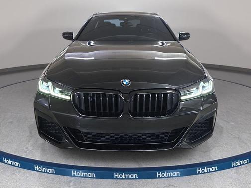 Black Sapphire Metallic 2023 BMW 530 i