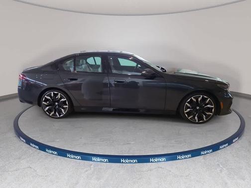 Dark Graphite Metallic 2026 BMW 530 i xDrive