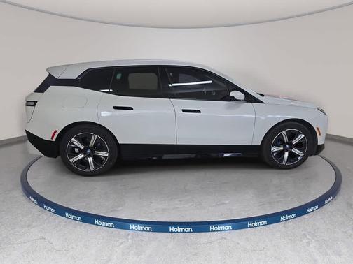 Mineral White Metallic 2023 BMW iX xDrive50