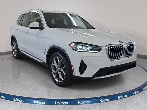 Alpine White 2024 BMW X3