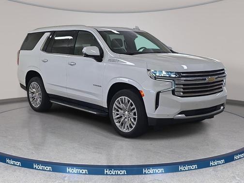 Iridescent Pearl Tricoat 2024 Chevrolet Tahoe High Country