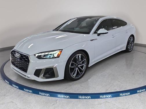 Glacier White Metallic 2024 Audi A5 Sportback 45 S line quattro Premium