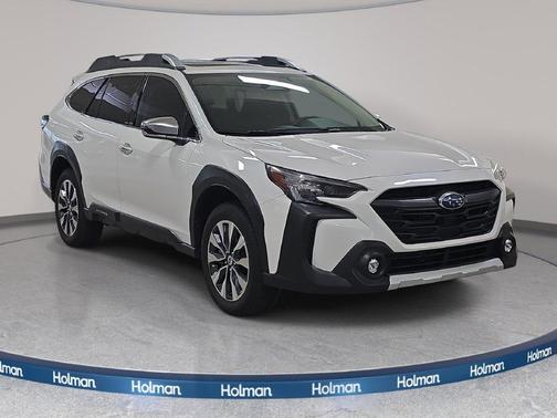 Crystal White Pearl 2025 Subaru Outback Touring XT