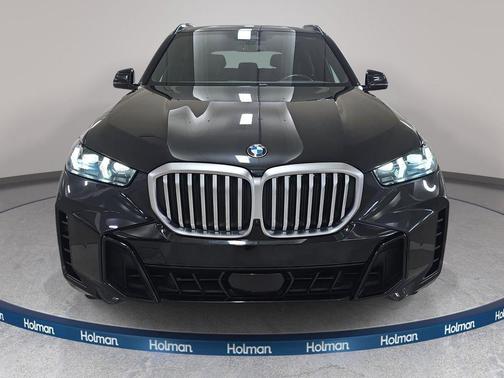 Black Sapphire Metallic 2024 BMW X5 xDrive40i