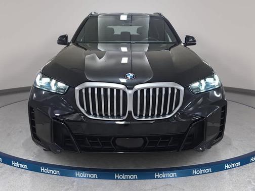 Black Sapphire Metallic 2024 BMW X5 xDrive40i