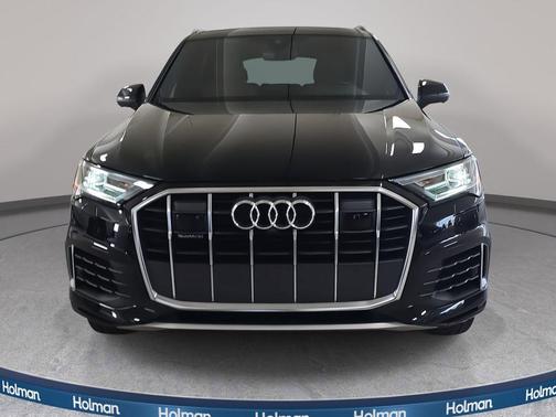 2023 Audi Q7 55 Premium Plus