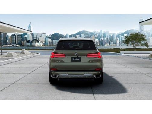 Manhattan Green Metallic 2026 BMW X5 PHEV xDrive50e
