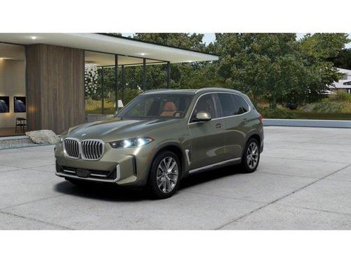 Manhattan Green Metallic 2026 BMW X5 PHEV xDrive50e