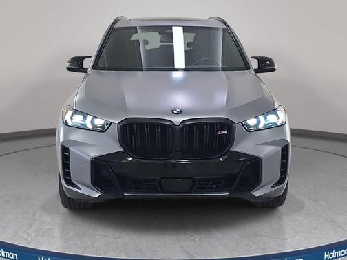 Metallic 2024 BMW X5 M60i