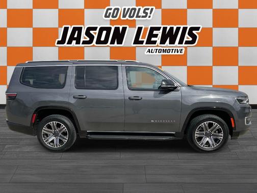 Metallic 2024 Jeep Wagoneer Series II