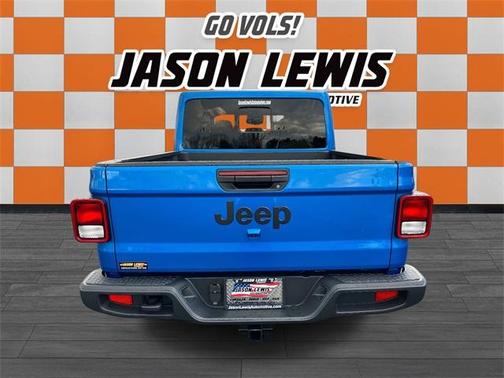 2026 Jeep Gladiator Sport