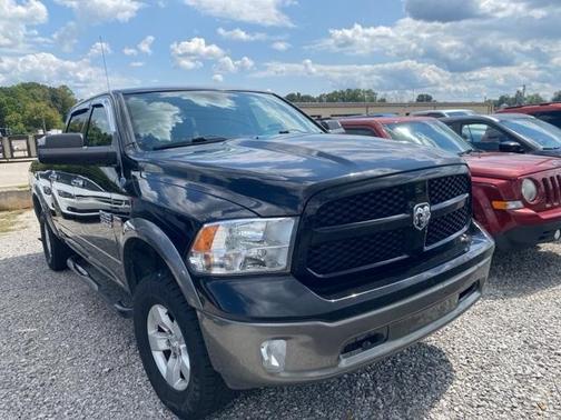 2013 RAM 1500 SLT