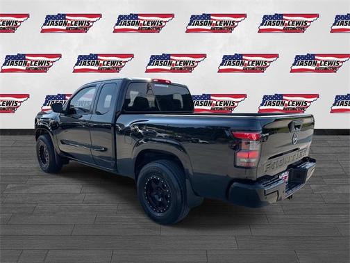 2022 Nissan Frontier S
