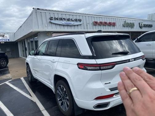 2024 Jeep Grand Cherokee Overland