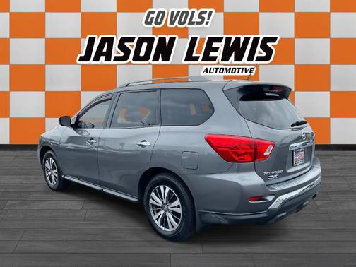 2017 Nissan Pathfinder S