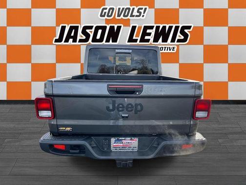 Granite Crystal Clearcoat Metallic 2026 Jeep Gladiator Sport