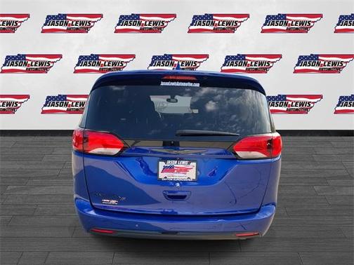 2020 Chrysler Pacifica Touring