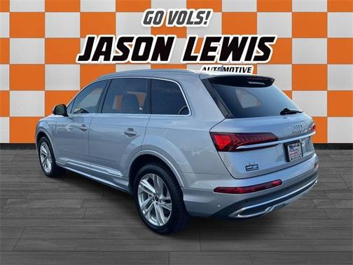 2022 Audi Q7 55 Premium Plus