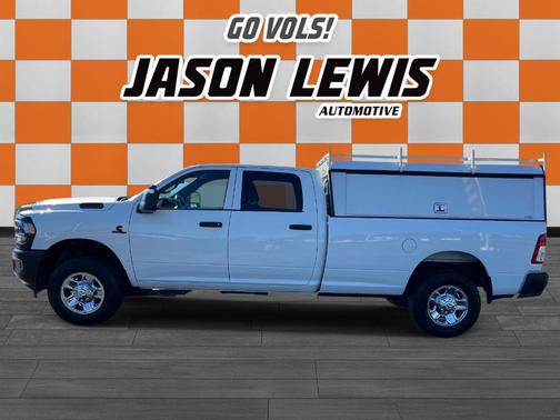 Bright White Clearcoat 2023 RAM 3500 Tradesman