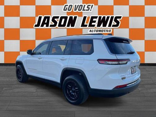 Bright White Clearcoat 2024 Jeep Grand Cherokee L Laredo