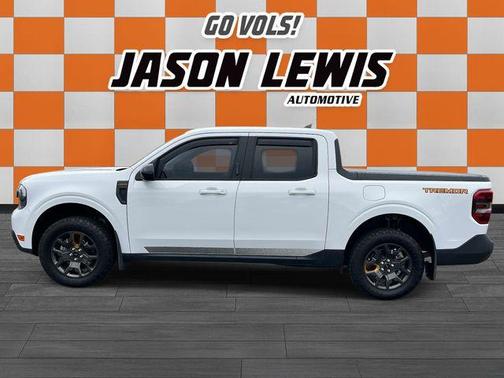 Oxford White 2024 Ford Maverick Lariat