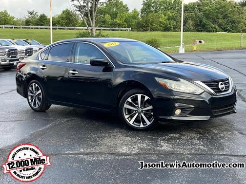 Super Black 2017 Nissan Altima 2.5 SR
