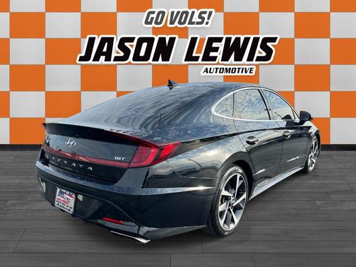 Phantom Black 2022 Hyundai SONATA SEL Plus