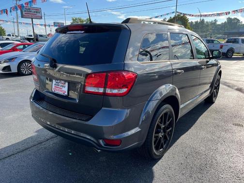 2019 Dodge Journey SE
