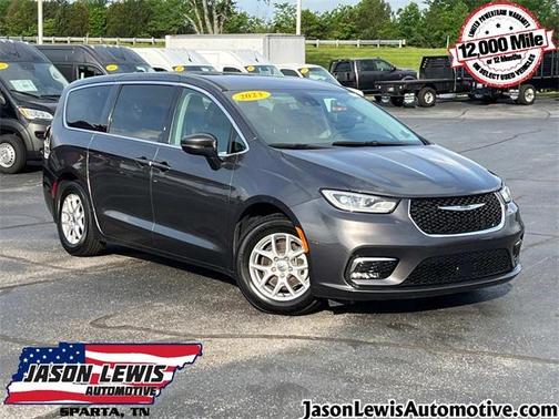 2023 Chrysler Pacifica Touring-L