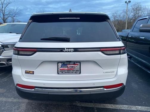 2024 Jeep Grand Cherokee Laredo