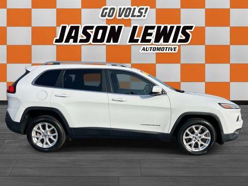 Bright White Clearcoat 2015 Jeep Cherokee Latitude