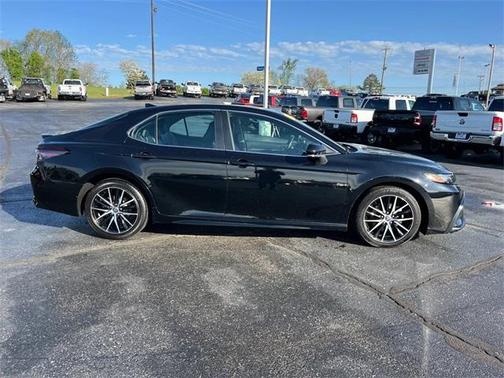 2022 Toyota Camry SE Nightshade