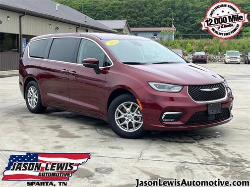 2023 Chrysler Pacifica Touring-L