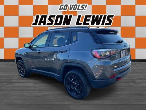 Granite Crystal Clearcoat Metallic 2023 Jeep Compass Trailhawk