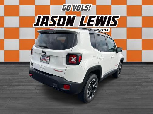 2023 Jeep Renegade Trailhawk