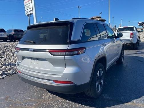 2024 Jeep Grand Cherokee 4xe Base