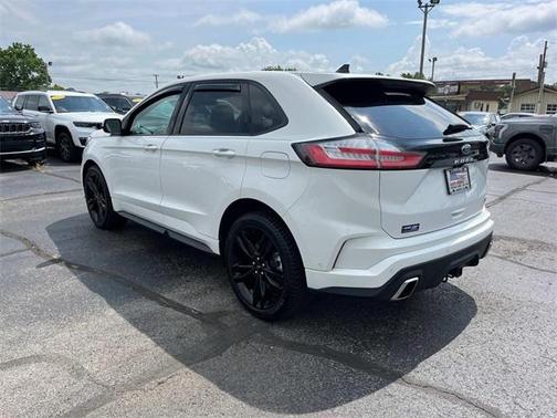 2021 Ford Edge ST