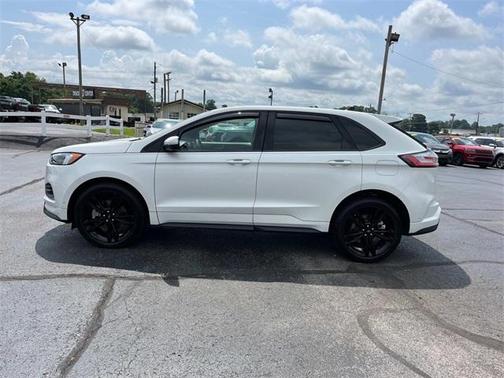 2021 Ford Edge ST