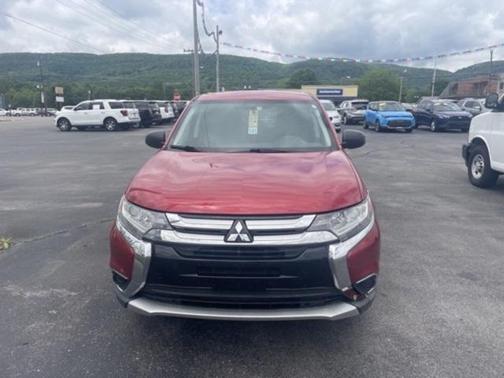 2018 Mitsubishi Outlander ES