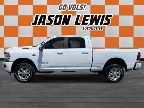 Bright White Clearcoat 2024 RAM 2500 Laramie