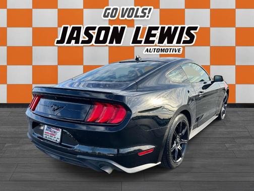 2020 Ford Mustang EcoBoost