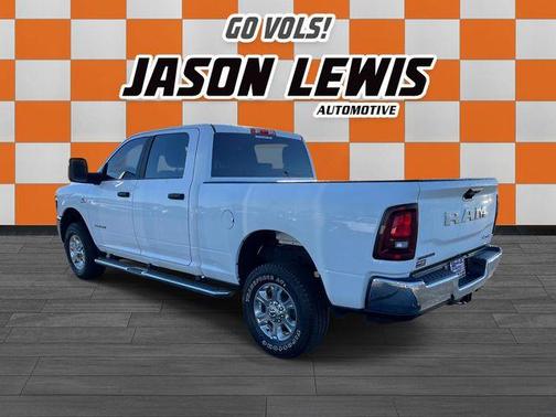 Bright White Clearcoat 2025 RAM 2500 Big Horn