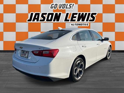 Summit White 2024 Chevrolet Malibu LT