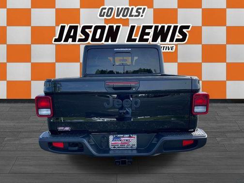 Black Clearcoat 2022 Jeep Gladiator Sport