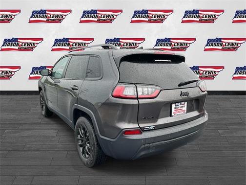 2023 Jeep Cherokee Altitude Lux