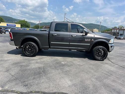 2016 RAM 2500 Laramie