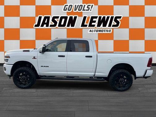 Bright White Clearcoat 2026 RAM 2500 Big Horn
